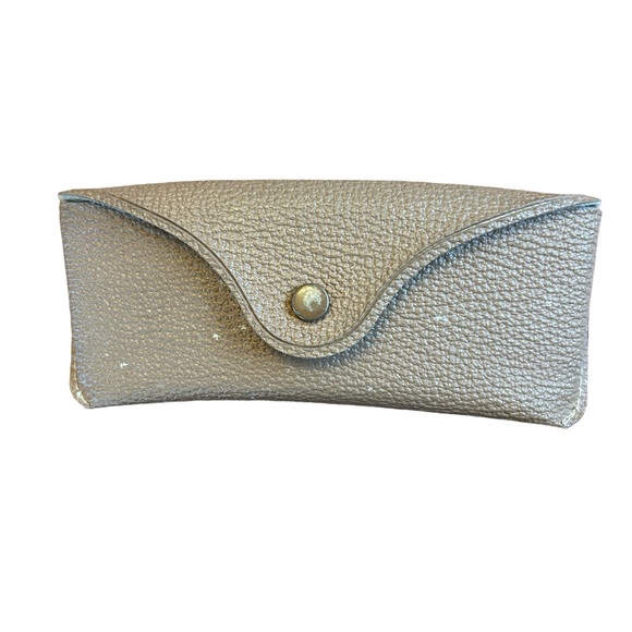 Vintage Ray Ban Aviator Sunglasses with Original Case- In Pristine condition! - Picture 5 of 7